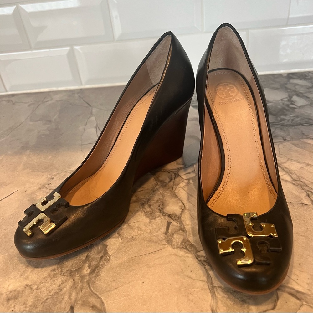 Tory Burch Black Wedges 8.5